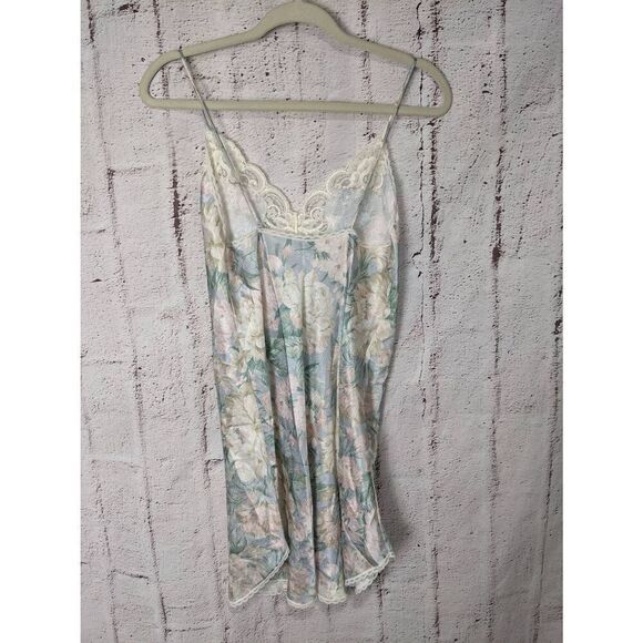 Vintage Lucie Ann Pastel Pink Blue Floral Robe Short Lace Kimono and Nightgown s - Picture 10 of 16